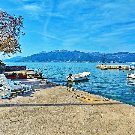 Kjara Apartments Tivat Eksteriør billede