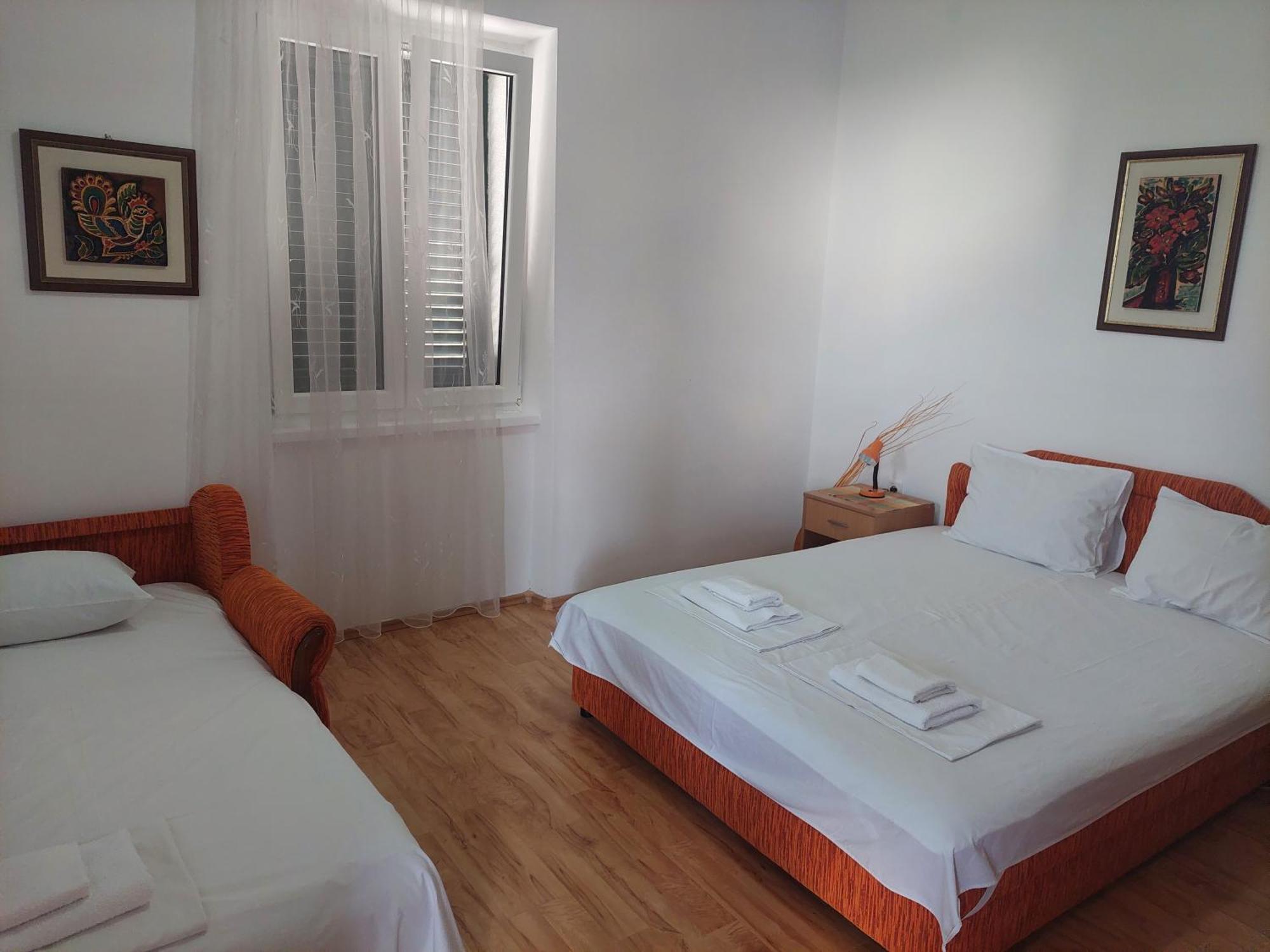 Kjara Apartments Tivat Eksteriør billede
