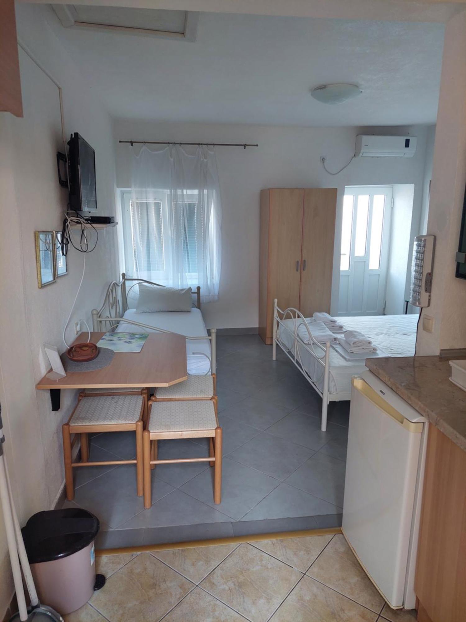 Kjara Apartments Tivat Eksteriør billede