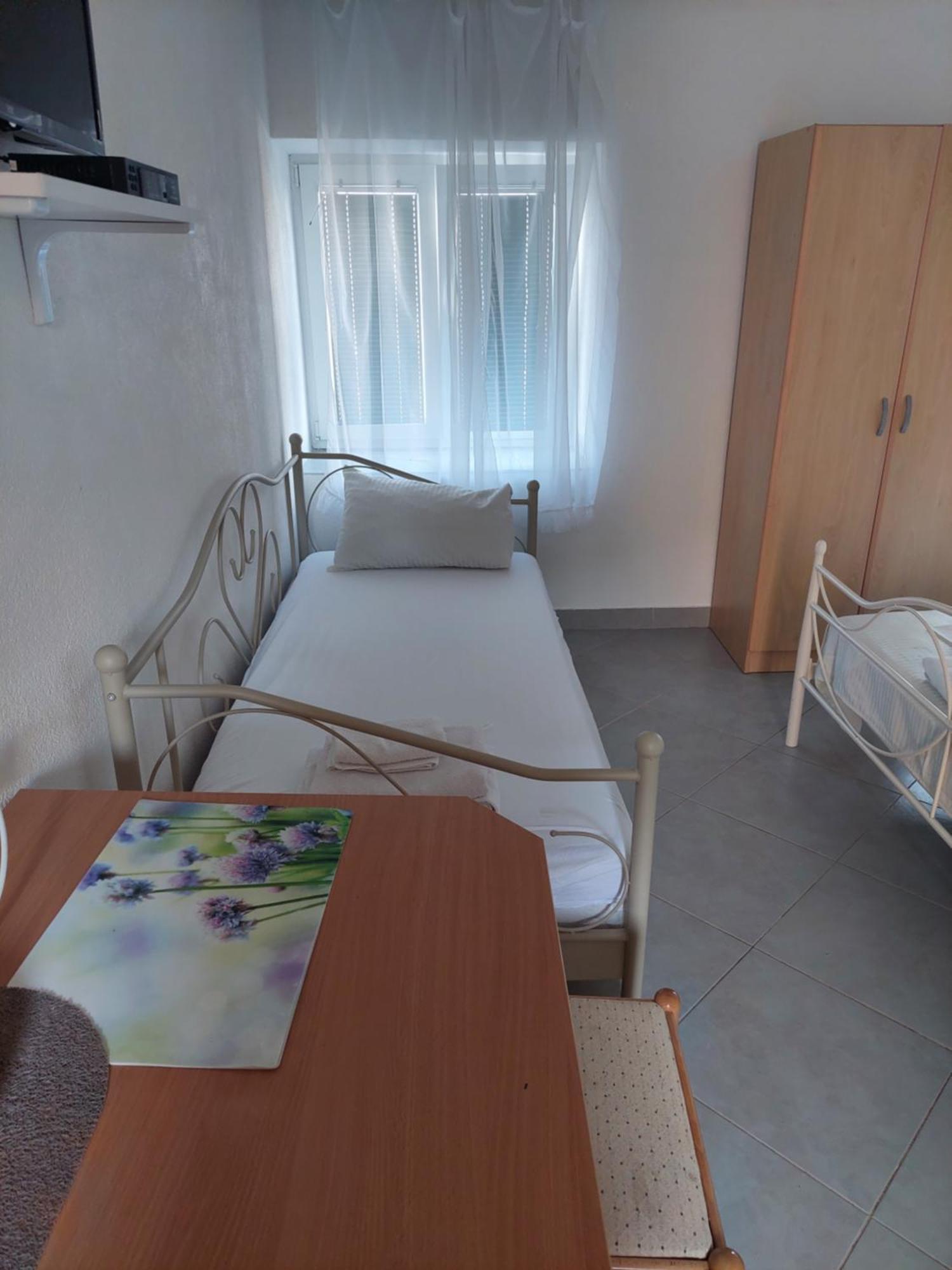 Kjara Apartments Tivat Eksteriør billede