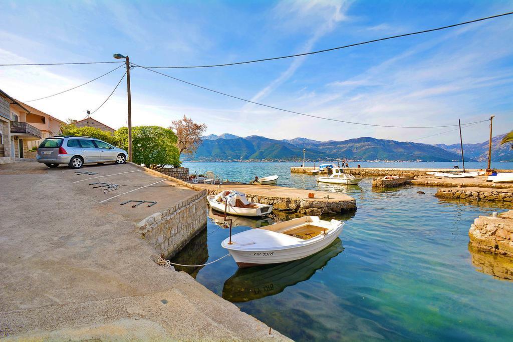 Kjara Apartments Tivat Eksteriør billede
