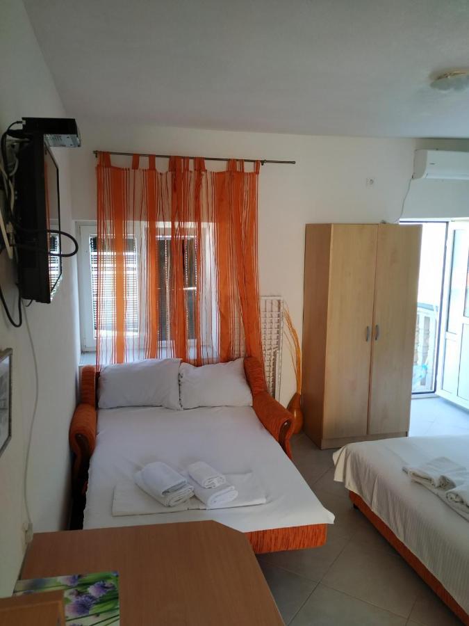 Kjara Apartments Tivat Eksteriør billede