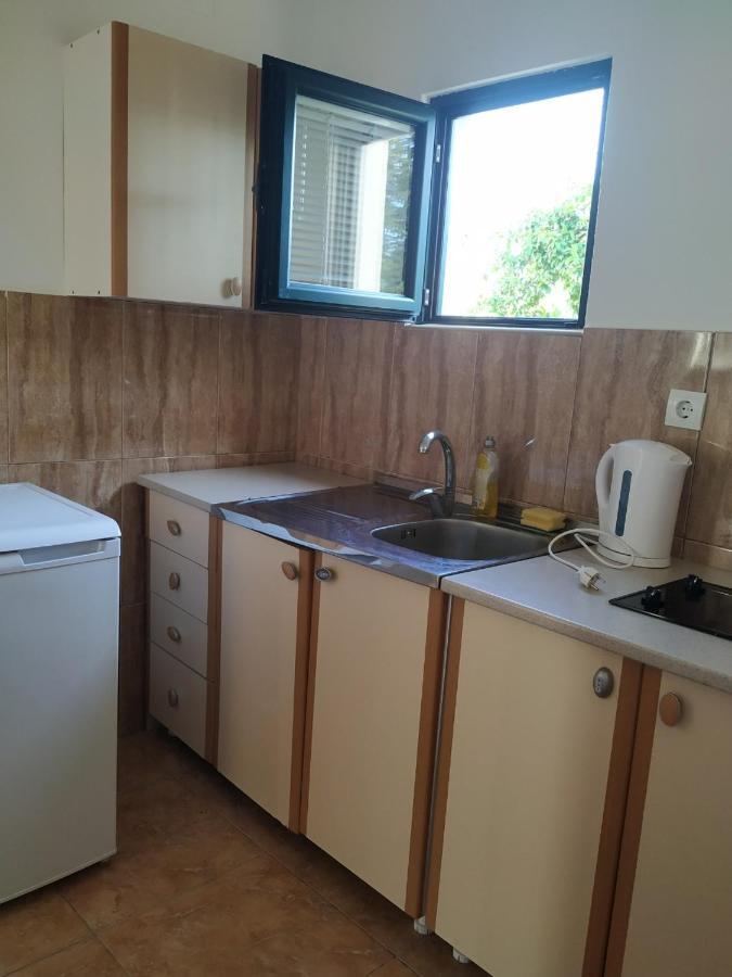 Kjara Apartments Tivat Eksteriør billede